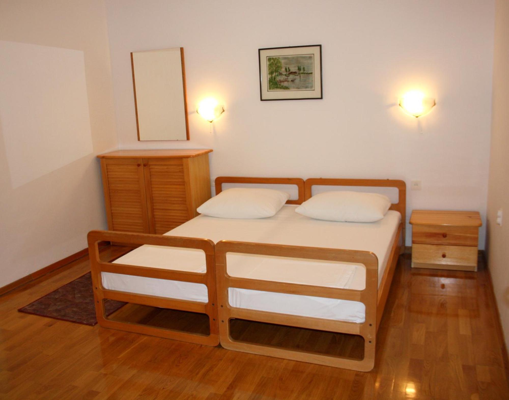 Apartmani Crikvenica 30072 - Goran Rum bild