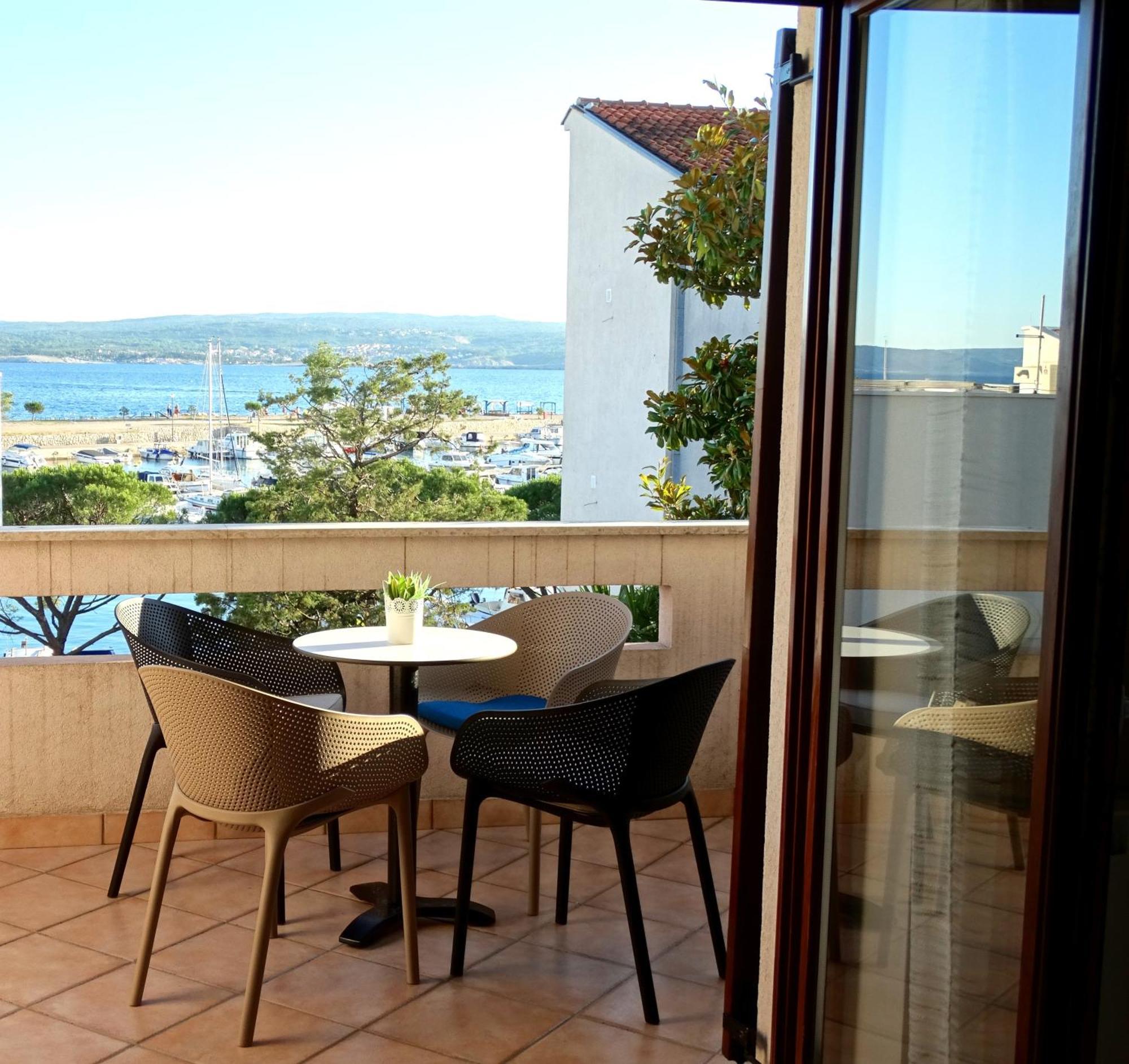 Apartmani Crikvenica 30072 - Goran Rum bild